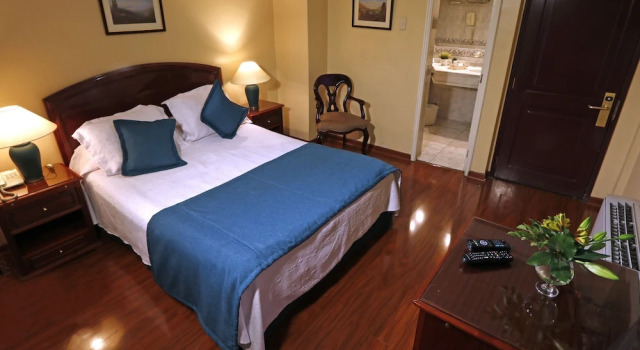 Трёхместный номер Standard Hotel Principado de Asturias