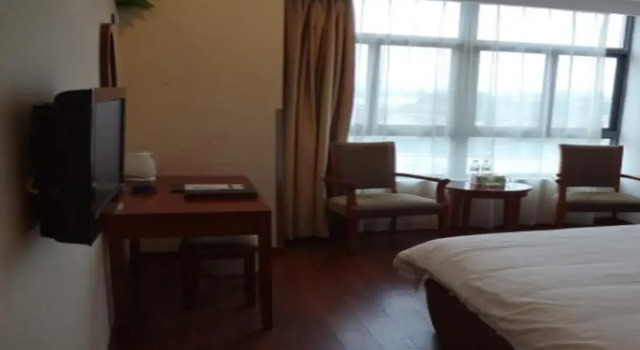 Green Tree Inn Nanjing Dachang Xinhua Road Express Hotel, Prenota Hotel Pancheng Jiangsu