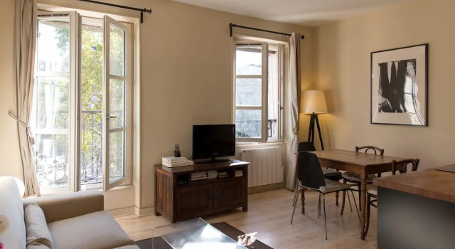 Rivoli Market I Comfortable 1 Bed Apt Near Hotel de Ville, Забронировать Отель Париж Иль-де-Франс, рядом с Станция метро Rambuteau