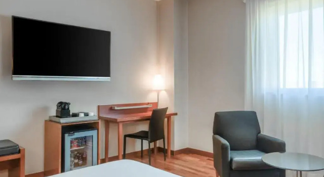 Двухместный номер Superior AC Hotel Alcalá de Henares by Marriott