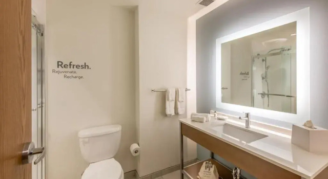 Номер Standard EVEN Hotel Atlanta - Ballpark Area by IHG