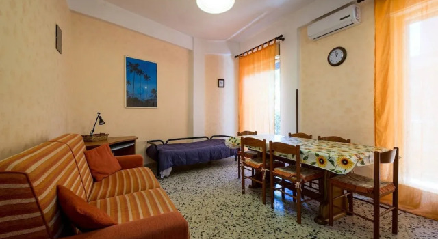 Апартаменты c 1 комнатой с балконом Apartaments Cavour 3