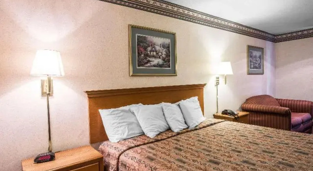 Двухместный люкс Rodeway Inn Expo Center