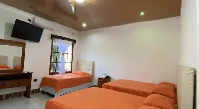 Номер Standard Hotel y Restaurante Las Adas y Estrellas