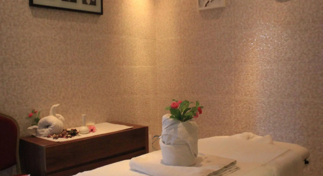 CROM Hotel Al Khobar, Book Hotel Dhahran Eastern Province