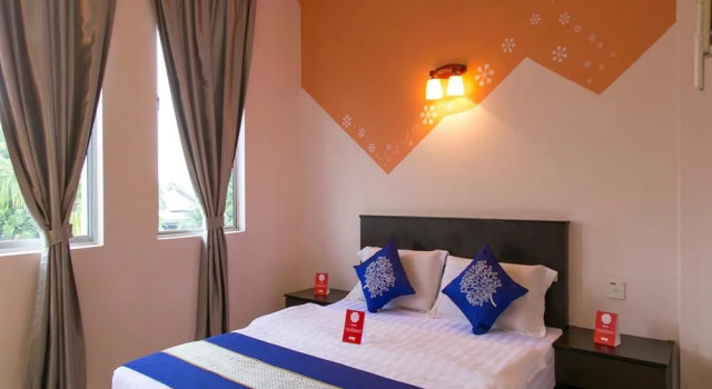 OYO 237 Sri Senawang Hotel