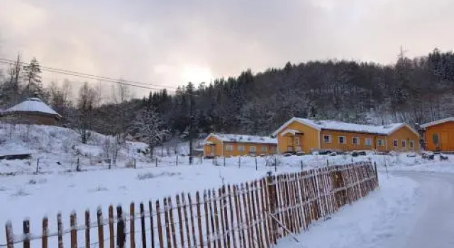 Fosseland Vandrerhjem, Забронировать Отель Квинсдаль 