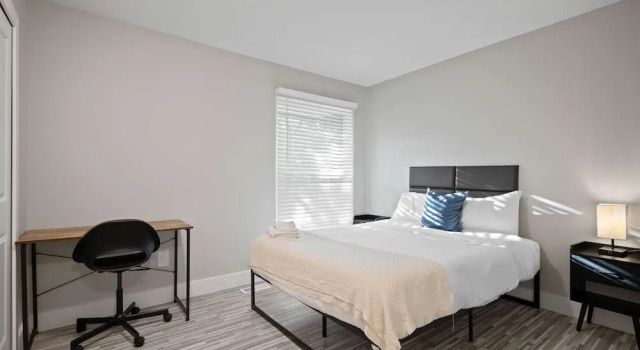 Comfortable 2BR 2BA Home Away From Home, Забронировать Апартаменты/квартира Рочестер-Хиллс Detroit Metropolitan Area