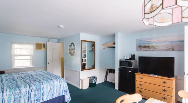 Номер Classic A Beach Breeze Inn