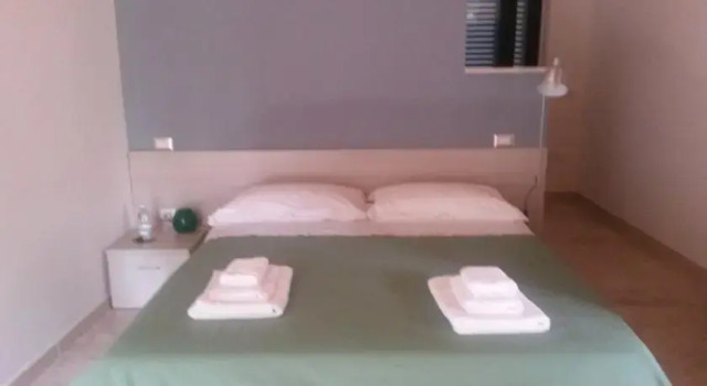Albemili B&B, Book Bed and Breakfast Hoteller i Cusano Mutri med parkering, Parkering