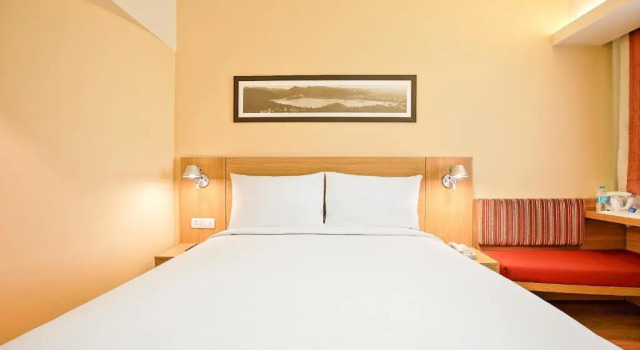 Двухместный номер Standard ibis Kochi City Centre - An Accor Brand