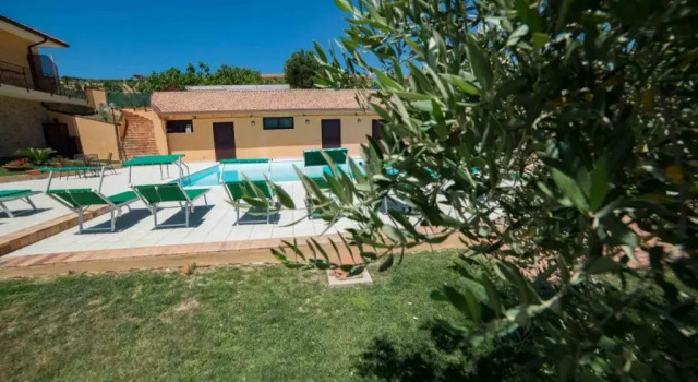 Коттедж Villa Sansivieri