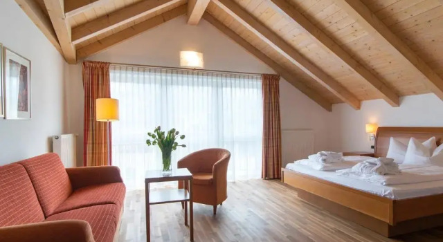 Номер Superior Hotel Blitzburg