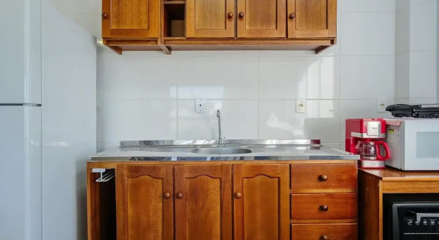 Апартаменты 2 Bedroom Apartment 260m From the Beach Rib0201