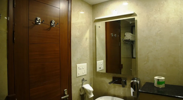 Номер Deluxe Pacific Inn Sec. 46