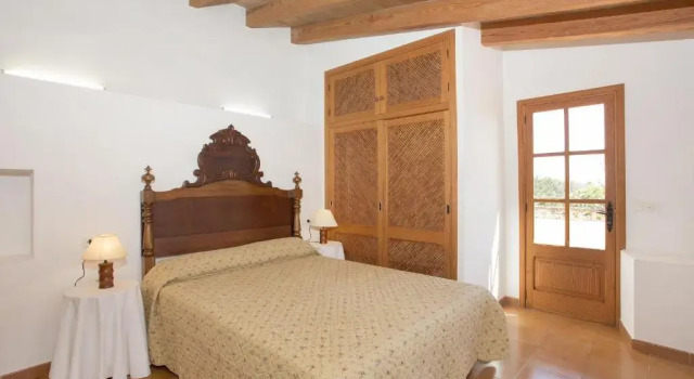 4 Bedroom Villa, Private Pool, Near Pollensa, Rezerwuj Hotel Hotele w Majorka z parkingiem, Parking