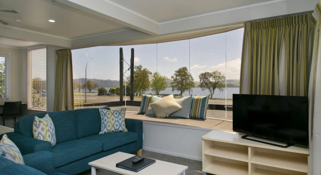 Апартаменты Deluxe c 1 комнатой с видом на озеро Anchorage Resort Taupo NZ