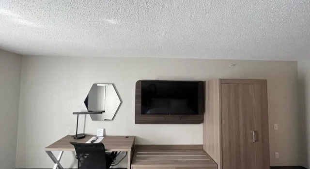 Run of House Holiday Inn Express Hotel & Suites DuBois by IHG