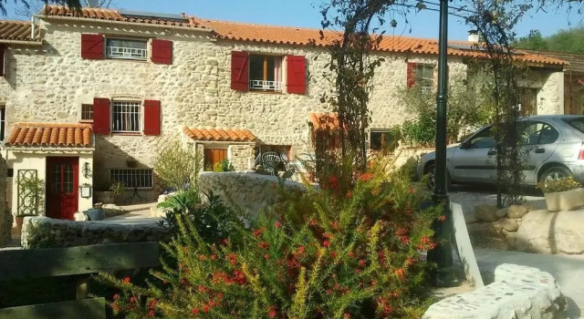 Mas du Canigou, Rezerwuj Hotel Los Masos Corbières