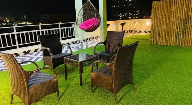 Апартаменты BluO Lake View 1BHK New Town - Terrace Garden, Gym