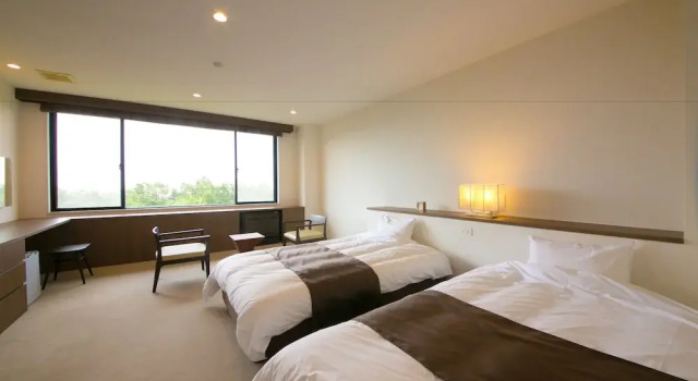 The Guernsey Hotel & Resort, Prenota Resort Kuju Oita