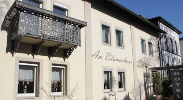 Am Blumenhaus, Varaa Hotelli Hotellit Baijeri pysäköinnillä, Pysäköinti