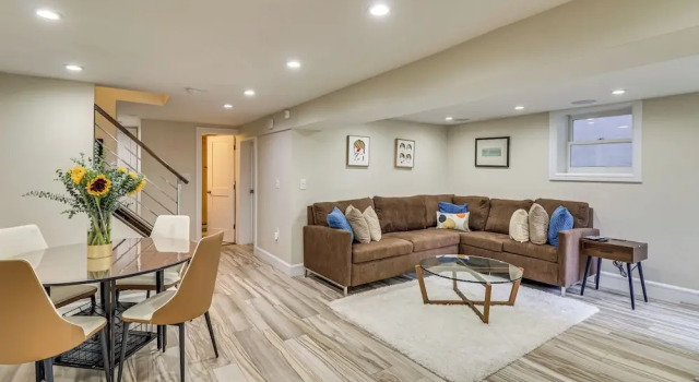 Walk to Hudson River, Near Metlife: Renovated Apt