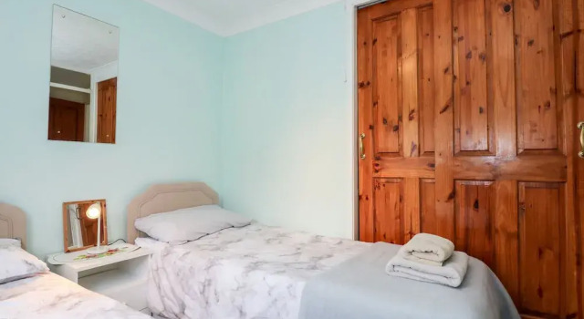 Chalet 12, Забронировать Шале Грейт-Ярмут The Broads, рядом с Гольф-клуб Lost World Adventure