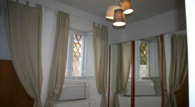 Sforza Apartment, Забронировать Апартаменты/квартира Отели Рима с парковкой, рядом с Станция метро Manzoni, Парковка