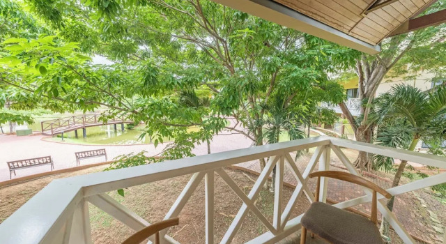 Четырёхместный номер Premium с балконом Hotel Faranda Guayacanes, a member of Radisson Individuals