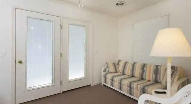 Rodney Avenue 3B