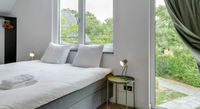 Luxurious Holiday Home in Texel With Terrace, Reserva ahora Casa o chalet Hoteles en Islas Frisias con aparcamiento, Aparcamiento