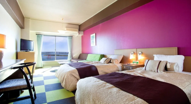 Трёхместный номер Deluxe Hamanako Bentenjima Resort The Ocean