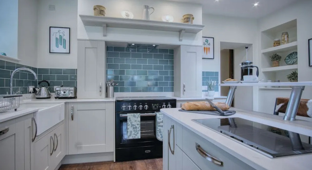 Коттедж с 6 комнатами Hill House Country Estate - Princes Gate