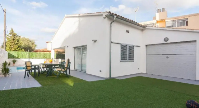 Chalet Superior Llevant