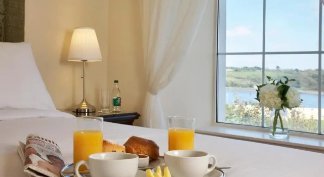 Двухместный номер Standard с видом на море Walter Raleigh Hotel