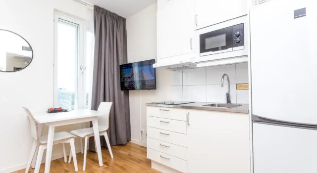 Estudio ApartDirect Älvsjö
