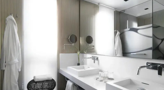 Двухместный номер Deluxe с балконом Hotel España Ocean Drive - Newly Renovated