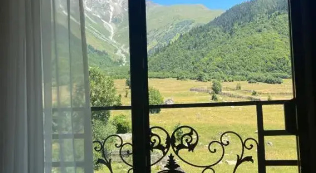 Двухместный номер Standard Panorama Ushba