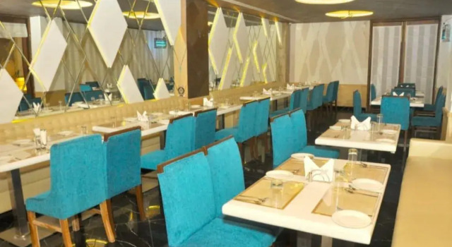 Silky Hotel & Resorts, Varaa Hotelli Zirakpur Haryana