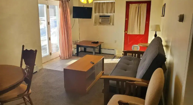 Апартаменты Lakewood Lodge & Restaurant
