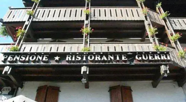 Albergo Ristorante Guerri, Забронировать Отель Пьевепелаго Abetone Ski