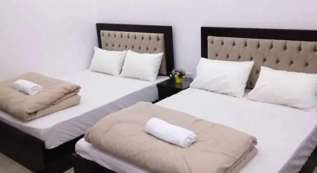 Четырёхместный номер Standard Queen Pyramids View Inn