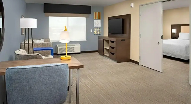 Двухместный люкс c 1 комнатой Hampton Inn Warroad, MN