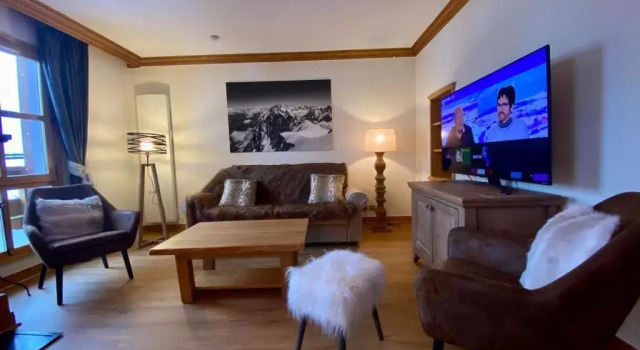 Stunning Mountain Views & Fireplace - 2 Bed, sleeps 8, Top Floor Duplex Apartment, Arc 1950, Book Apartment Bourg-Saint-Maurice Les Arcs