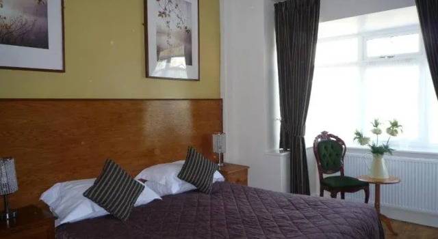 Grove Guest House, Book Pension Wrexham Clwyd