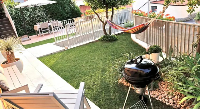 Casa Vacanze Barcola, Book Hotel Hoteller i Friuli Venezia Giulia med parkering, Parkering