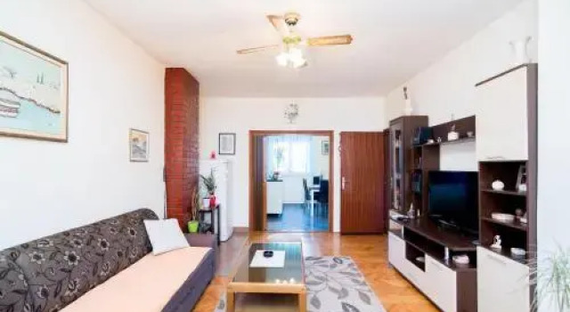 Apartment Lena