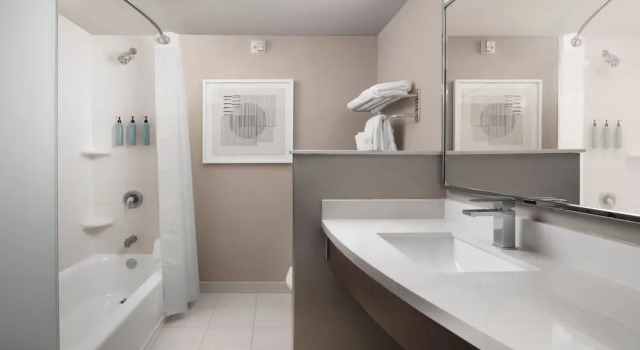Двухместный номер Standard Courtyard by Marriott Galveston Island