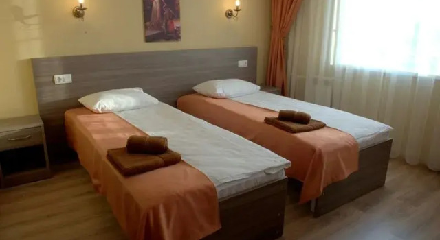 Трёхместный семейный номер Comfort Апарт-Отель Камелот